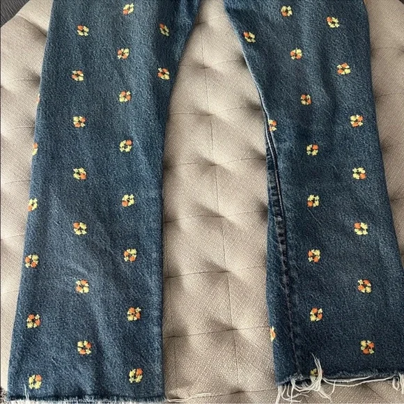 RE/DONE X Levi's 70s Floral-Embroidered Upcycled Jeans 25 - Picture 9 of 10